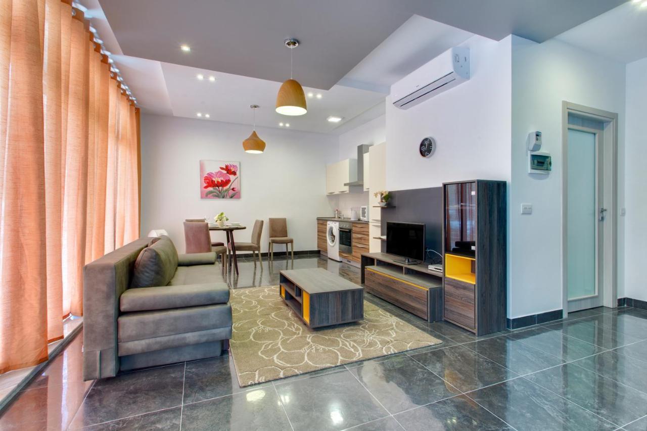 Chalet Apartments Sliema Esterno foto