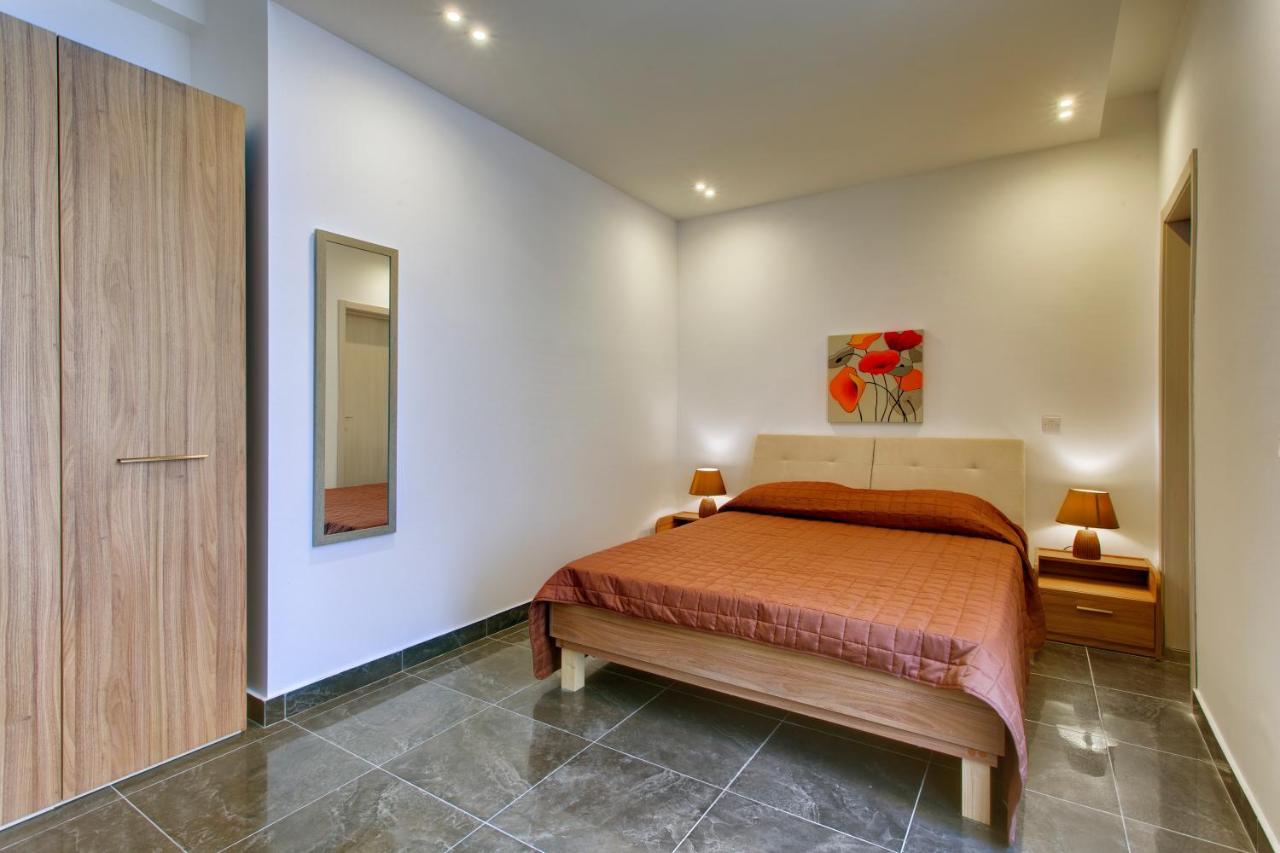 Chalet Apartments Sliema Esterno foto